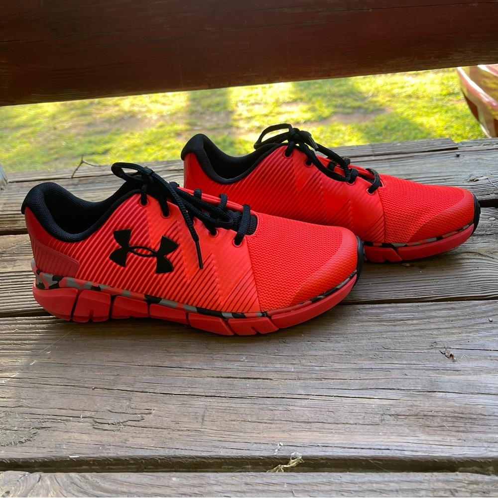 Under Armour Kids Red and Black Running Sneakers